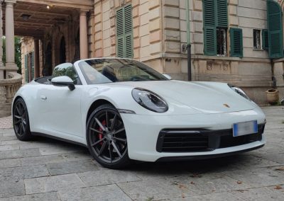 Noleggio Porsche consegna gratuita Brescia
