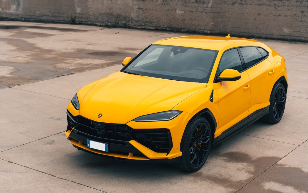 Lamborghini URUS SE 2025